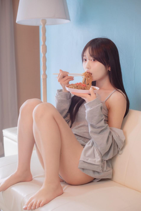 AV女優古乃穗乃宣布引退。（圖／翻攝古乃穗乃Ｘ）